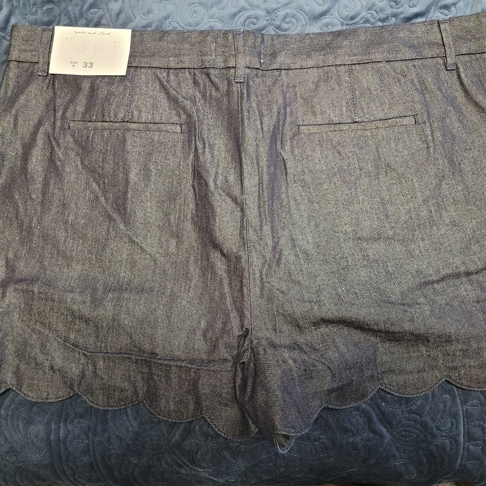 Loft denim scalloped hem shorts